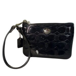 Coach Black Patent Leather Wristlet EUC